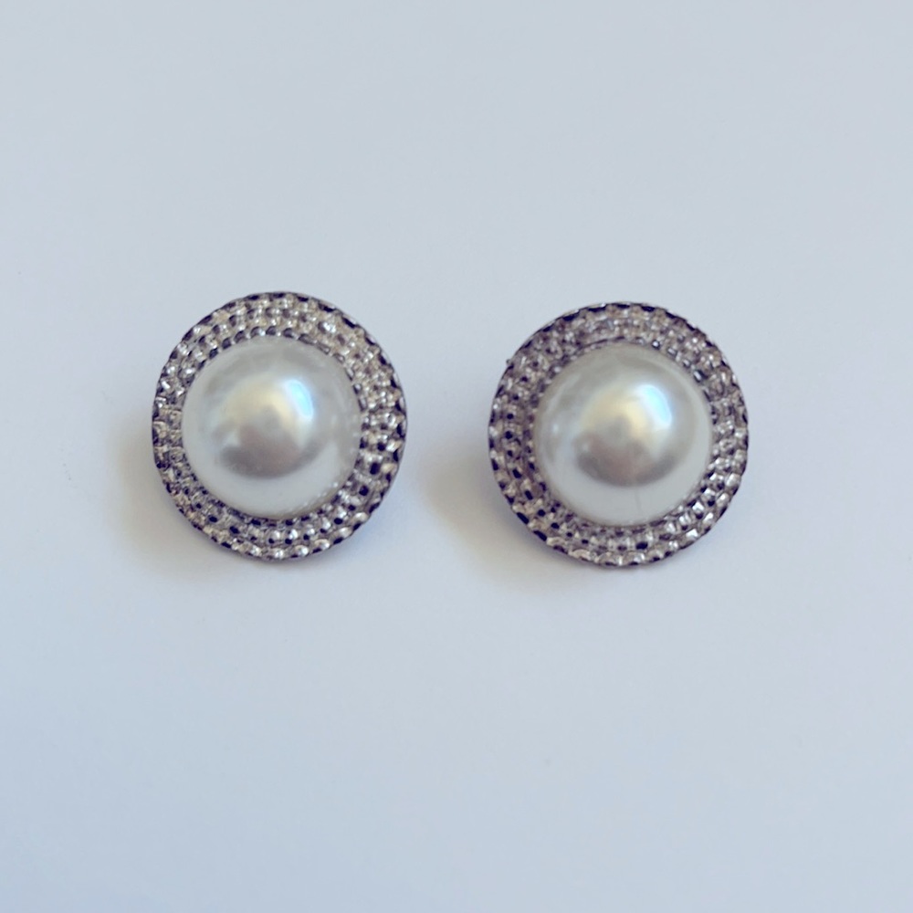 Faux Silver Pearl Vintage Earrings